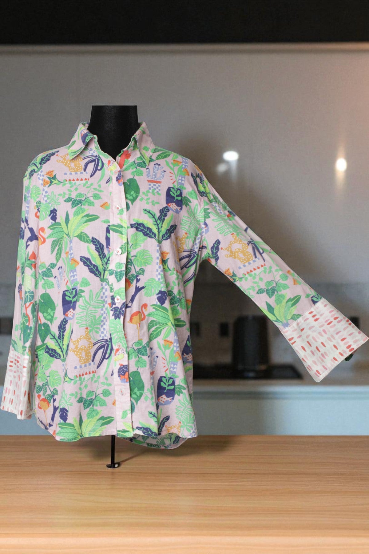 Tizzie, Sz: M