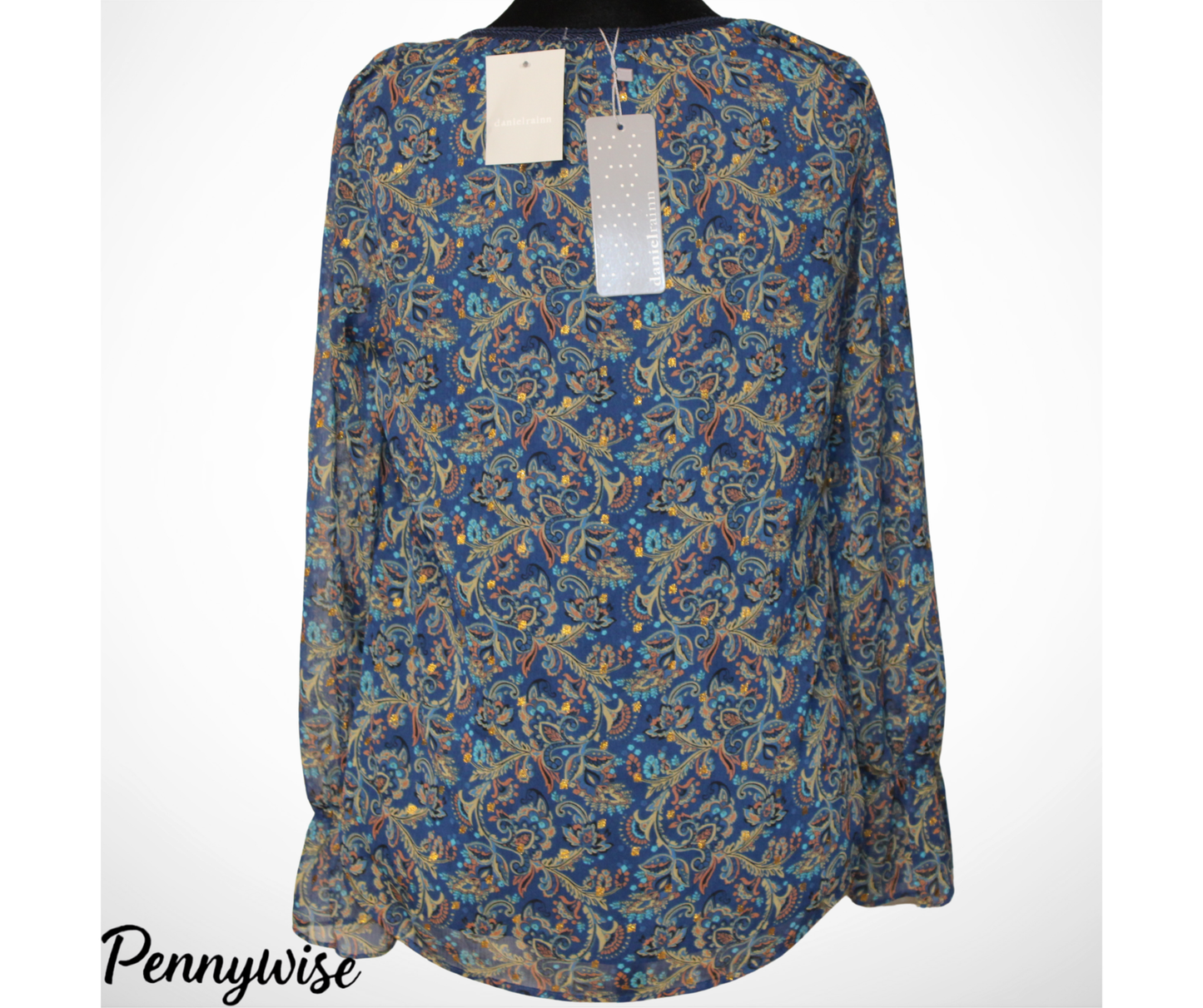 Daniel Rainn, Sz: XS